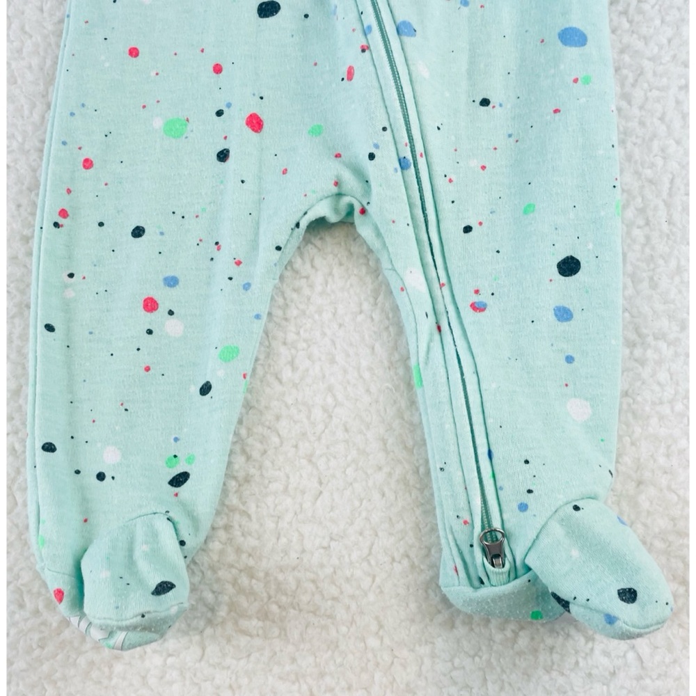 NIKE • Mint/Multi Dotted Sleeper Footie Pajamas, 6M - Picture 9 of 15